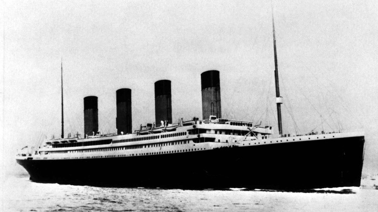 London,  1985. szeptember 3. A Titanic nevű 267 méter hosszú, 30 méter széles brit óriásgőzös - az angliai Southamptonból Amerika felé tartva -  1912. április 14-én - a jéghegyektől hemzsegő legrövidebb északi útvonalon - jéghegynek ütközött és 15-én hajnali 2 óra 20 perckor elsüllyedt. A képen: a Titanic. MTI Fotó/RTR